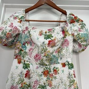 🌸 Sage & Rose Boutique Floral Puff Sleeve Dress – Size S
